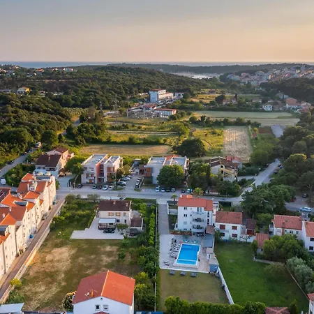 Feriehus Beautiful In Pula